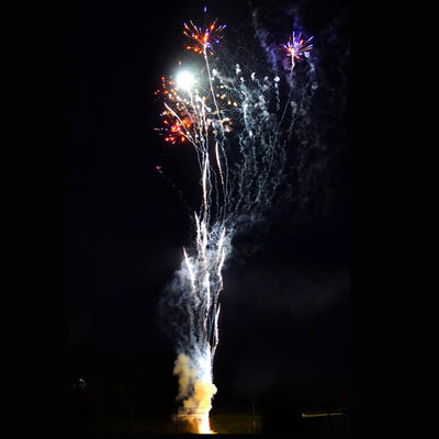 중국어 100샷 특수 효과 소매 피로테크닉 가격 케이크 불꽃놀이 값싼 불꽃놀이 1.4g Un0336