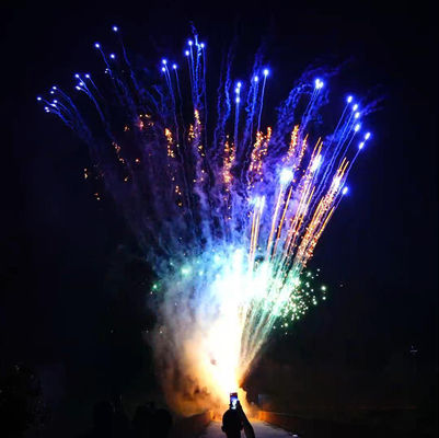 야외 중국 소비자 피로테크닉 케이크 축제 축하를 위한 불꽃놀이